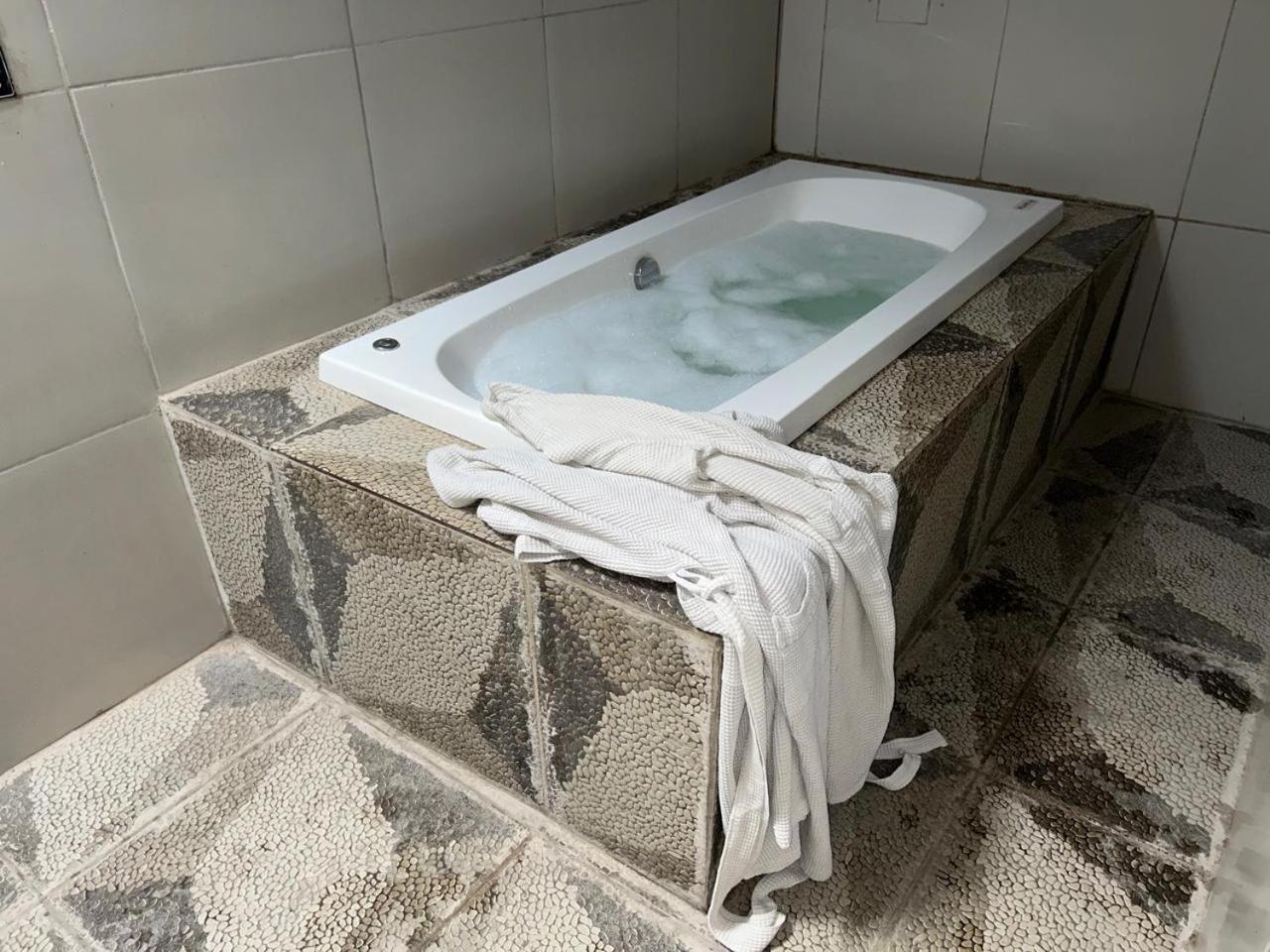 Motel Tijuca Jaboatao dos Guararapes Eksteriør bilde